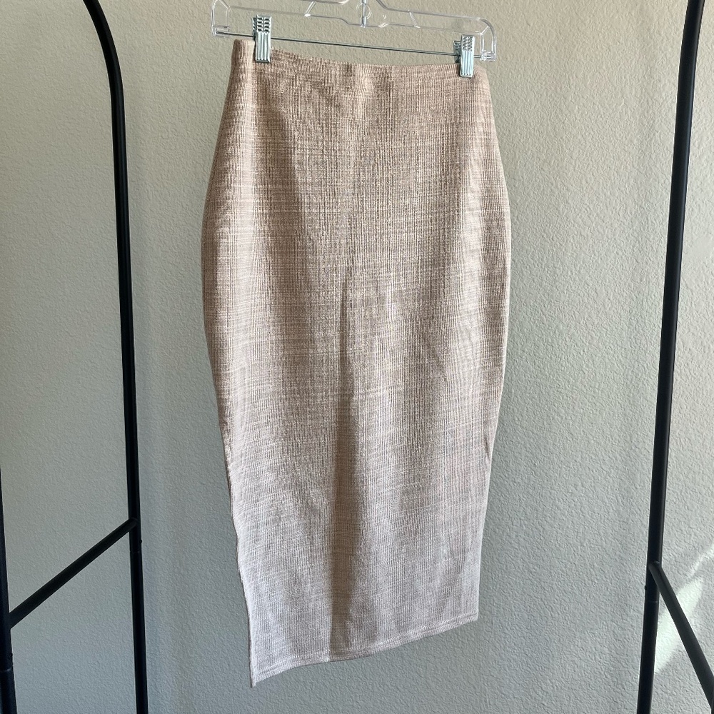 LOVERS + FRIENDS x REVOLVE | Tavia Midi Knit Slit Skirt in Tan Gradient | Size S - Picture 6 of 9